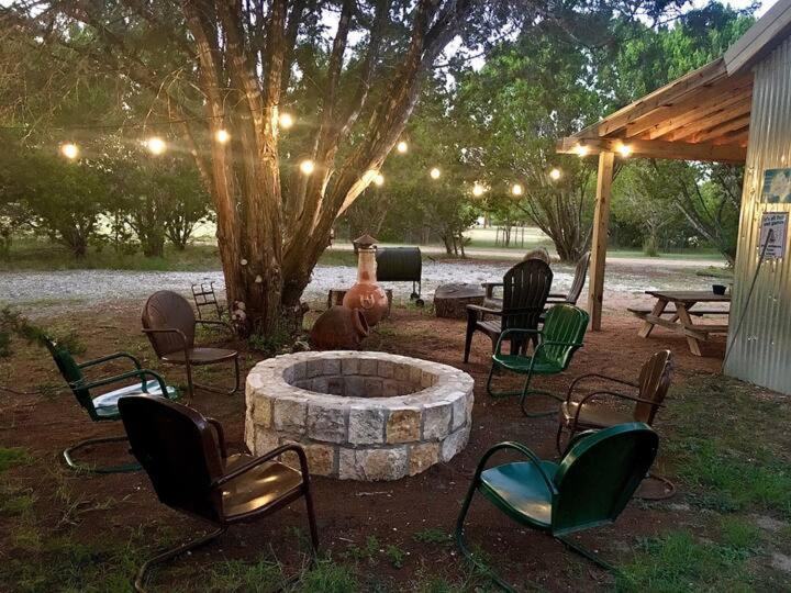 #3 Wrangler~Bandera Tin Star~Bandera, Tx. Apartment Екстериор снимка